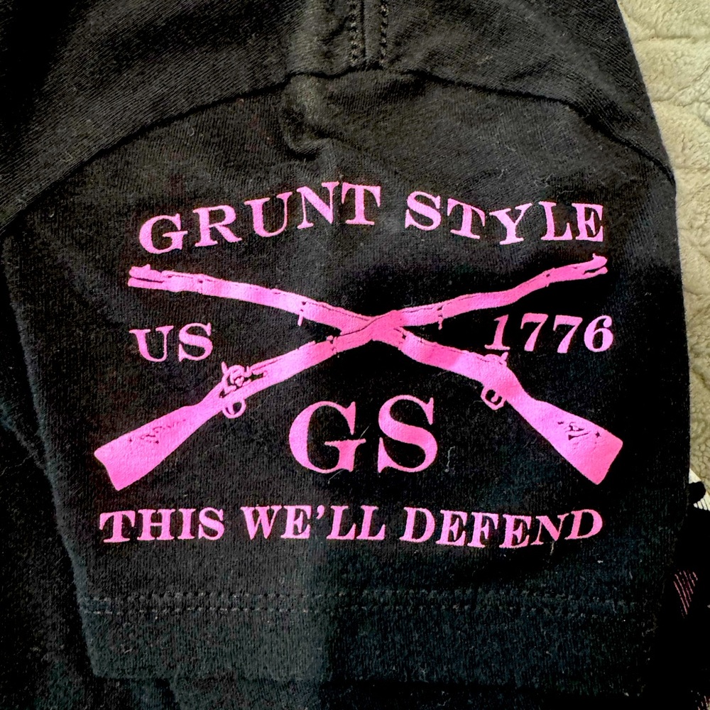 Small black grunt style shirt